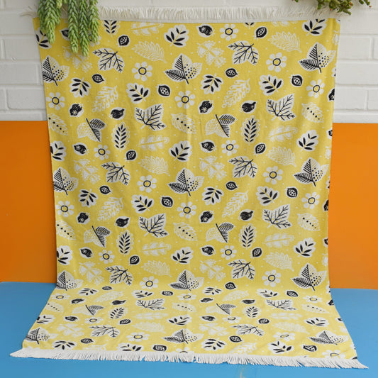 Vintage 1950s Bath Towel - Lemon/ Black