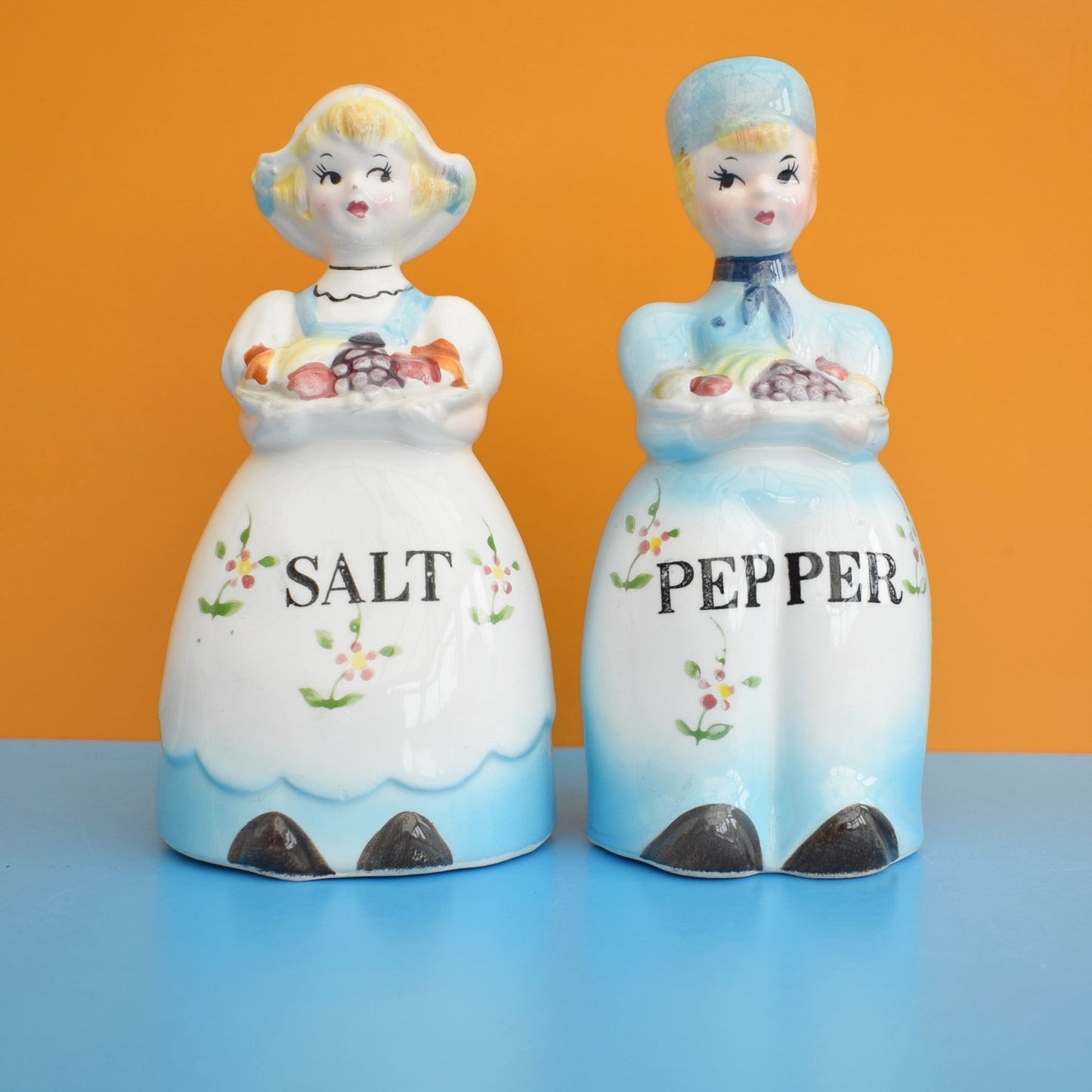 Vintage 1950s Fairylite Dutch Salt & Pepper Folk / Kitsch Birdies