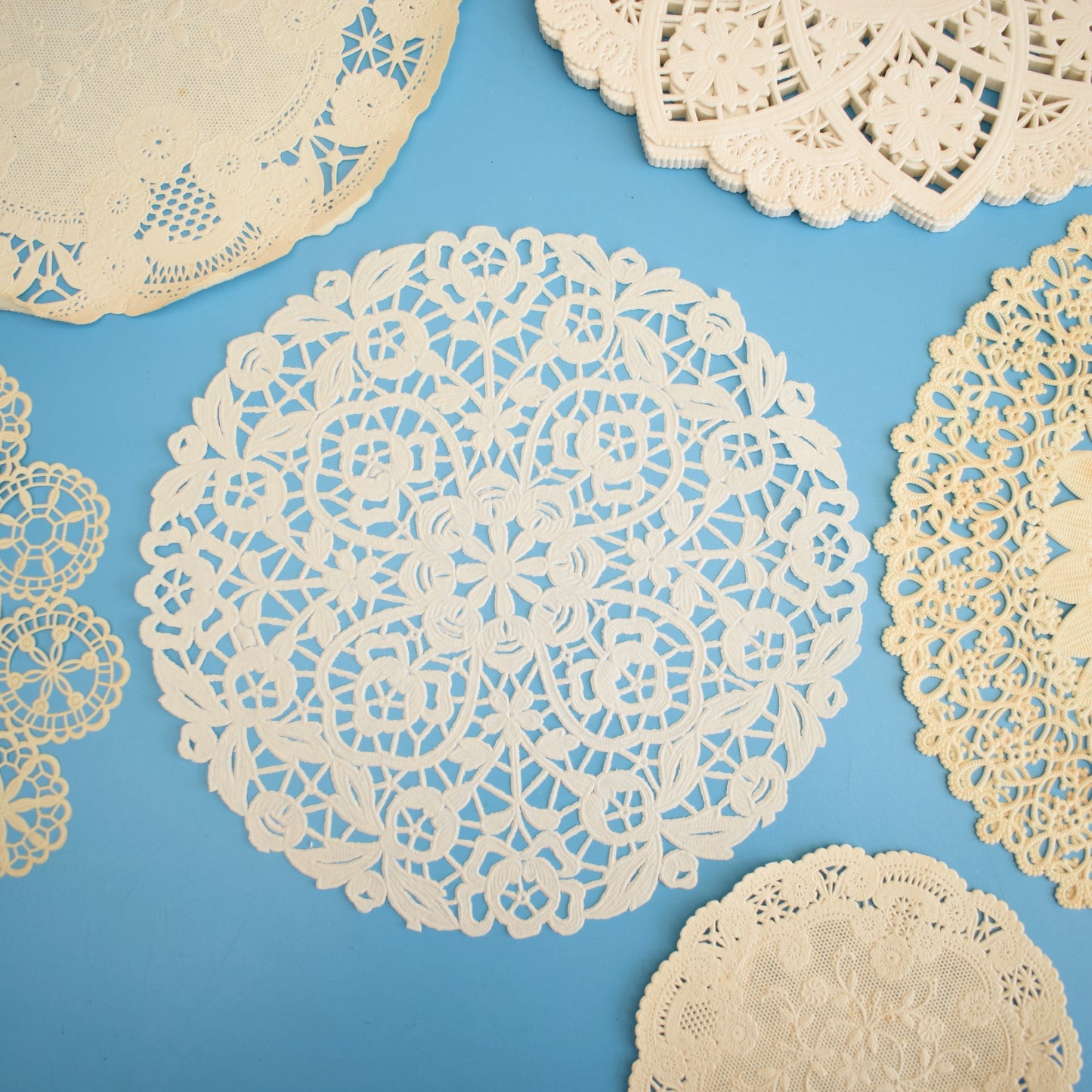 Vintage 1960s Paper Doilies - Various Styles (Inc Christmas)