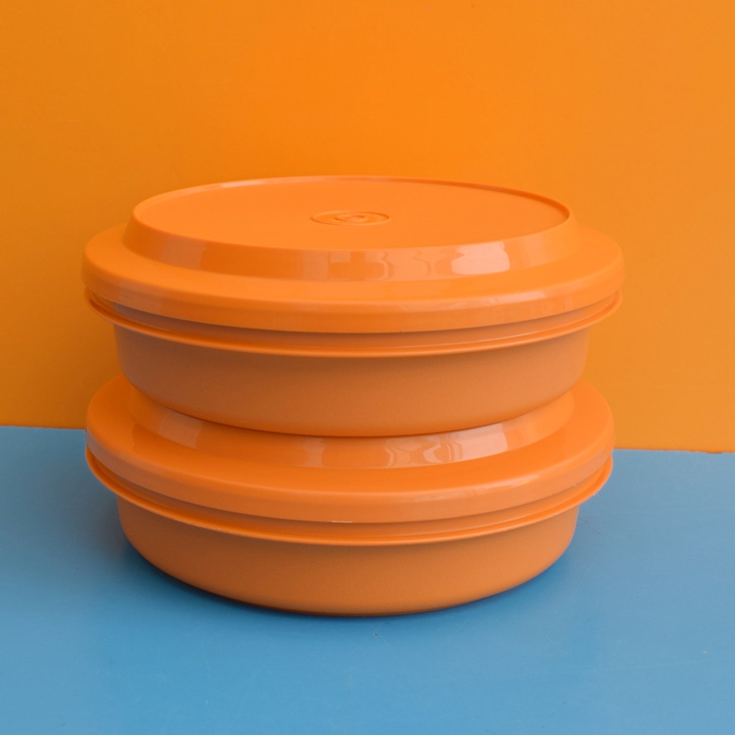 Vintage 1970s Tupperware Bowls/ Plates