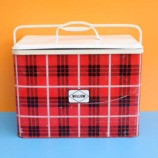 Vintage 1970s Cool Box - Australian - Willow - Red Plaid