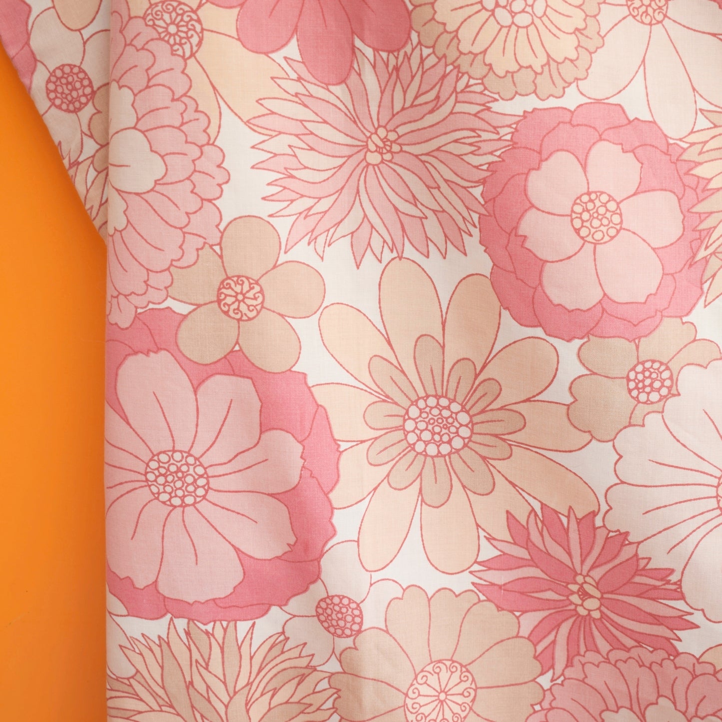 Vintage 1960s Single Duvet Cover / Fabric - M&S Flower Power - Pink