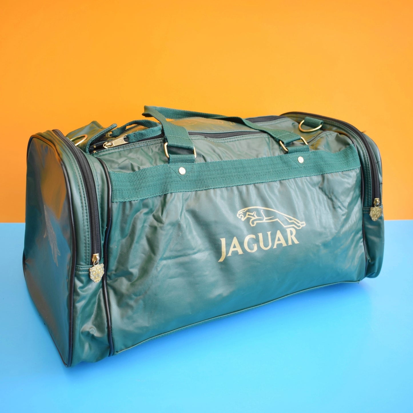 Vintage 1980s Overnight Bag / Holdall - Jaguar .