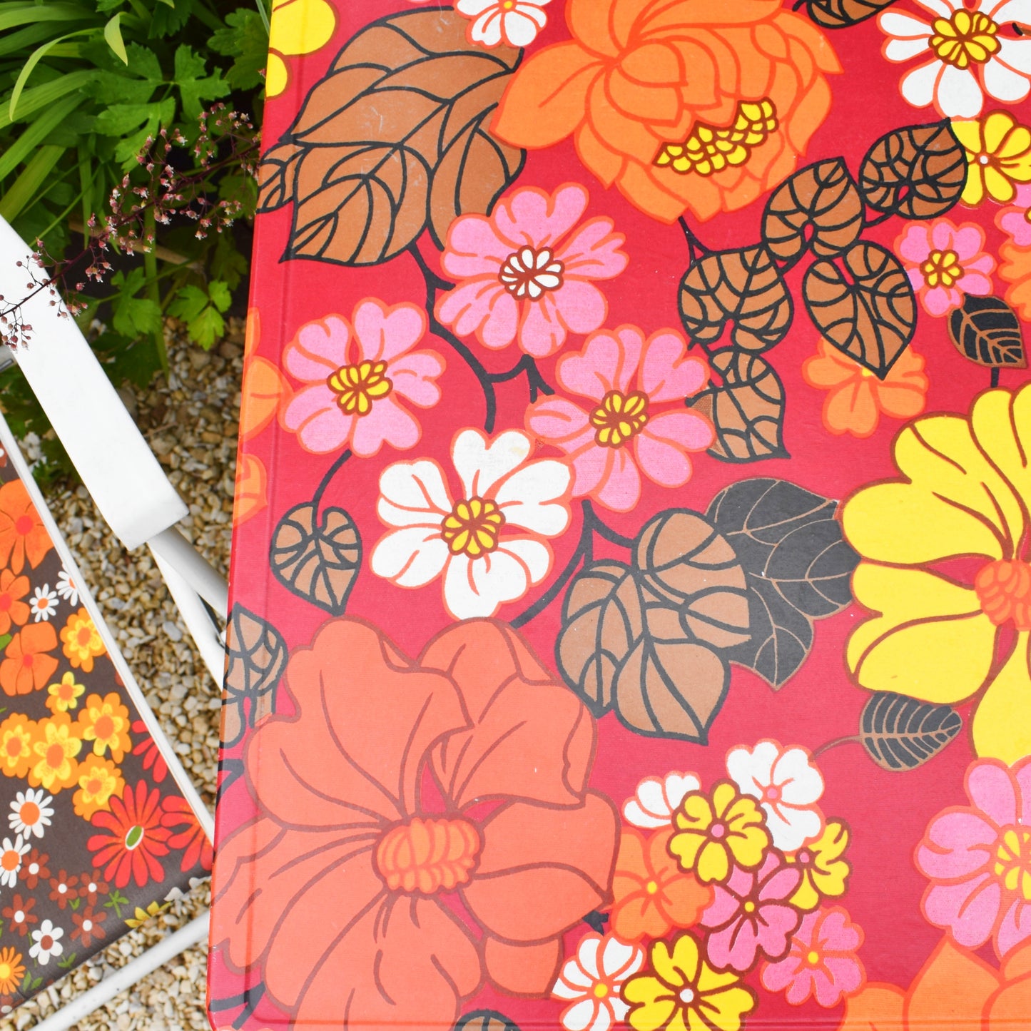 Vintage 1970s Folding Table & Chairs - Flower Power Designs