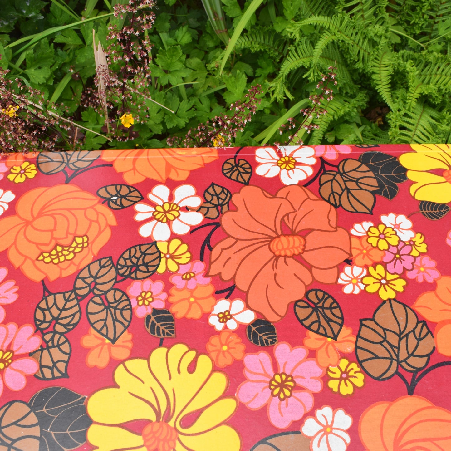 Vintage 1970s Folding Table & Chairs - Flower Power Designs