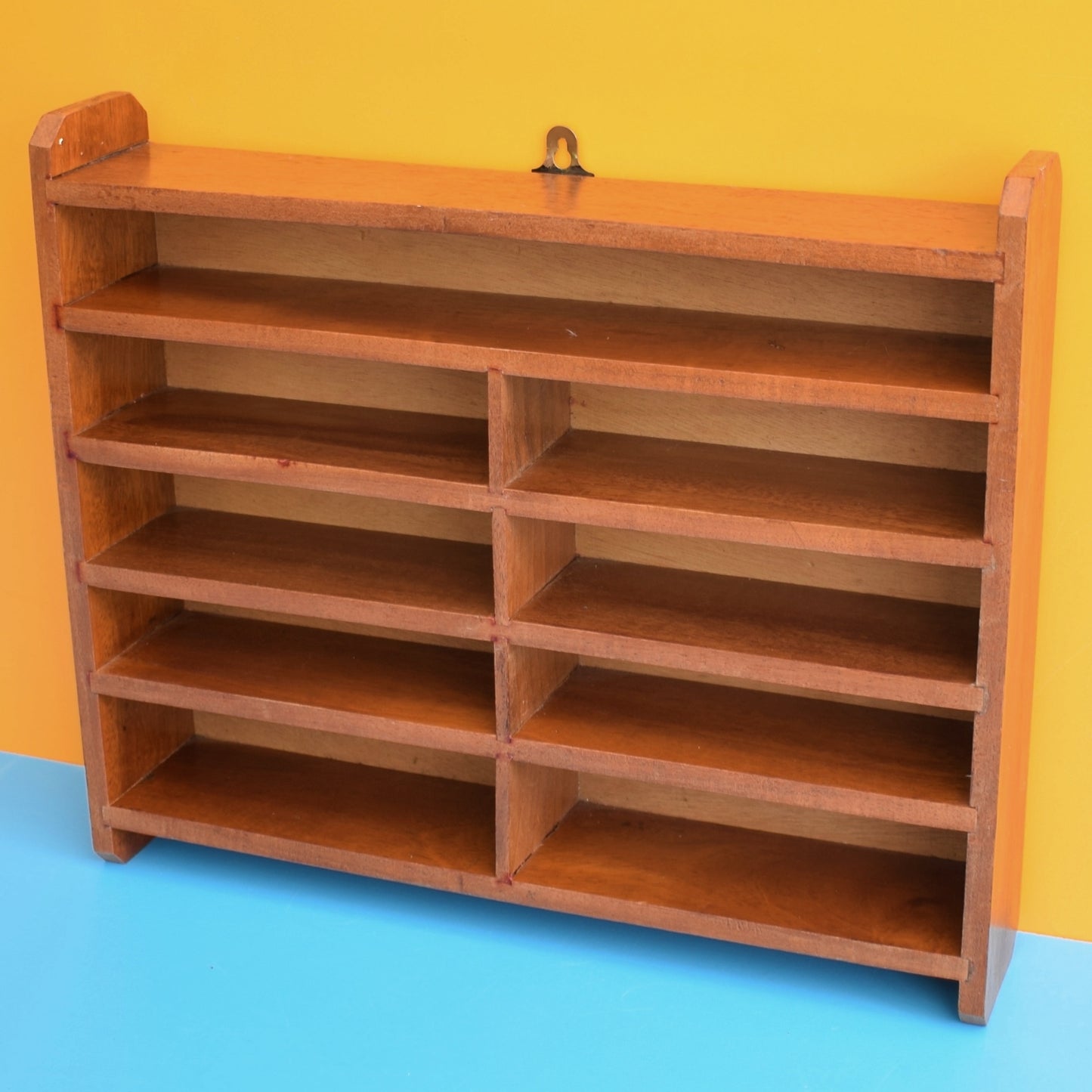 Vintage 1970s Wooden Shelving Unit - Collection Display
