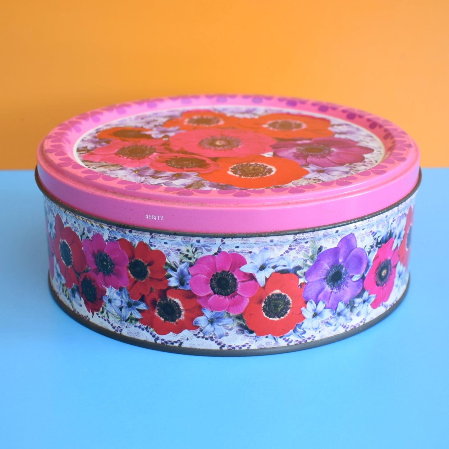 Vintage 1960s Metal Flower Tins - Flower Power