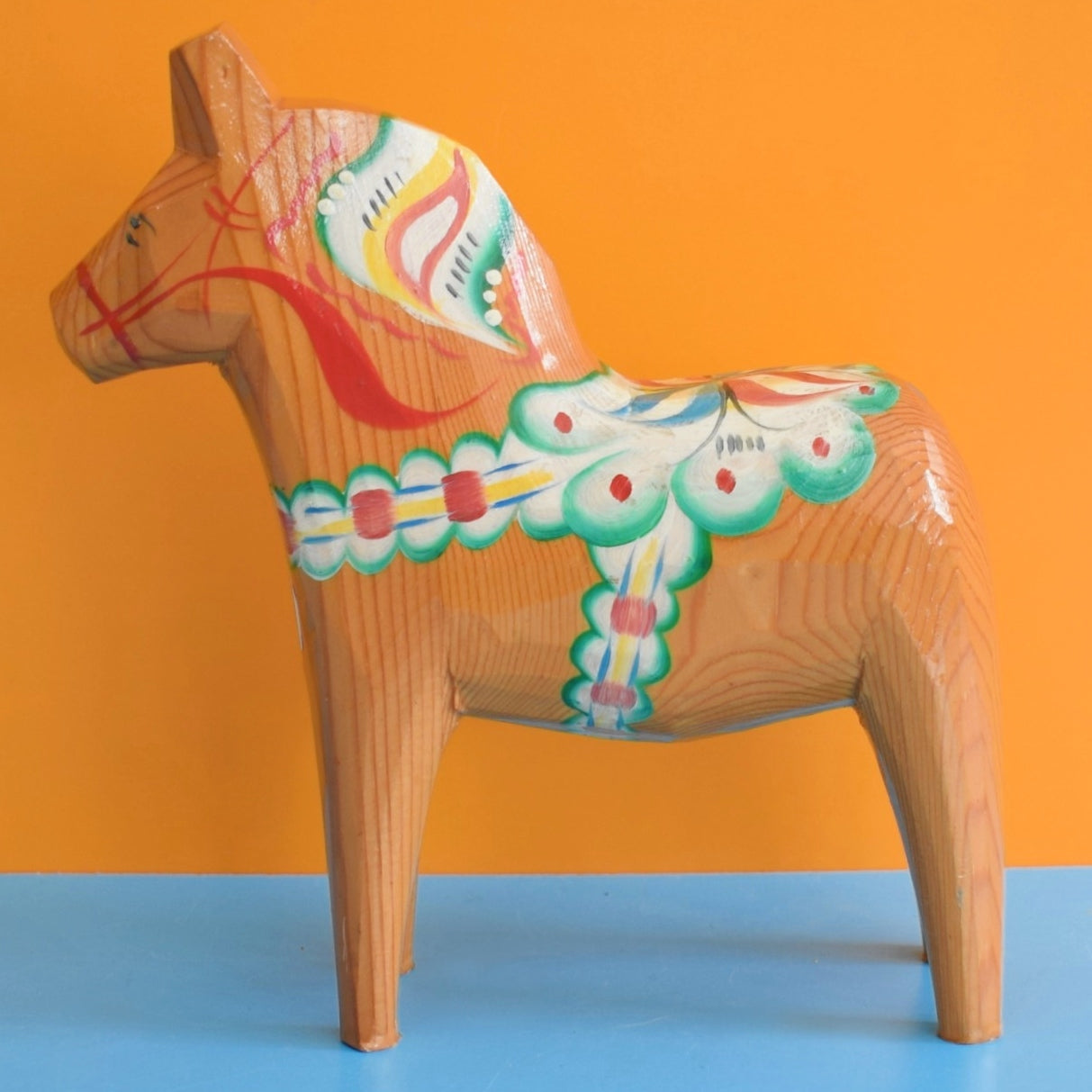 Vintage 1970s Medium Dala Wooden Horse - Sweden - Natural