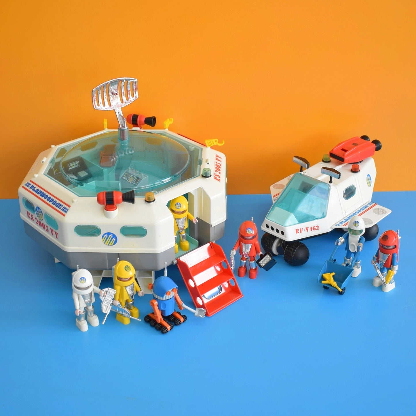 Vintage 1980s Playmobil Space Sets - Playmospace