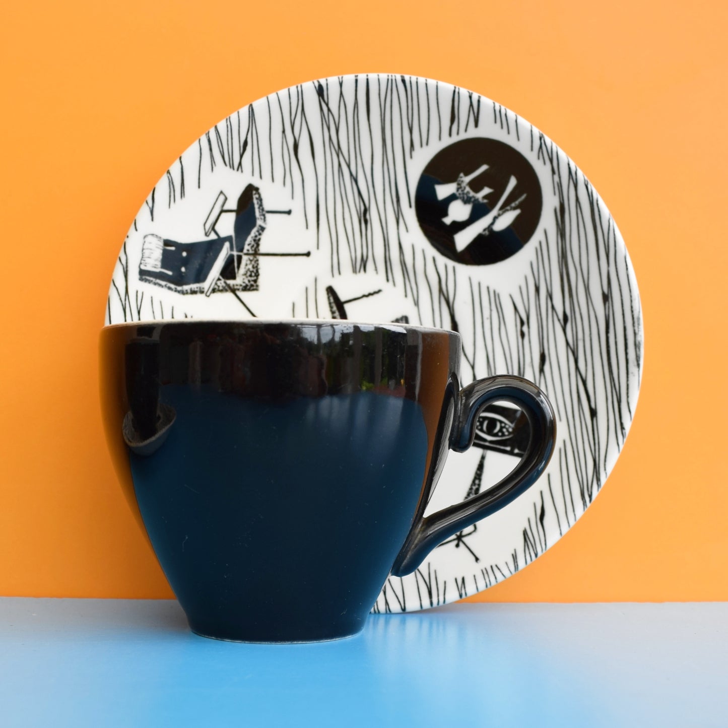 Vintage 1950s Ridgway Homemaker Cups & Saucers - Monochrome x4 by Vintage