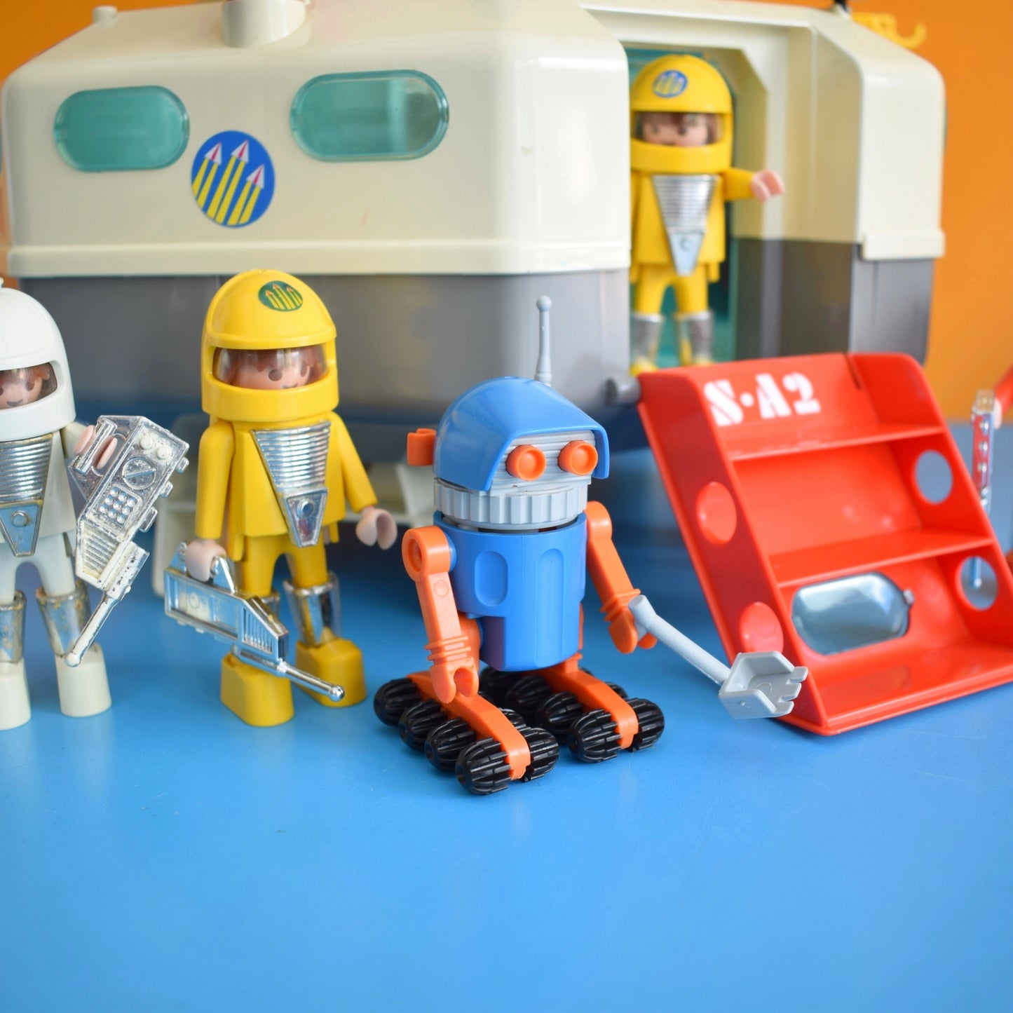 Vintage 1980s Playmobil Space Sets - Playmospace