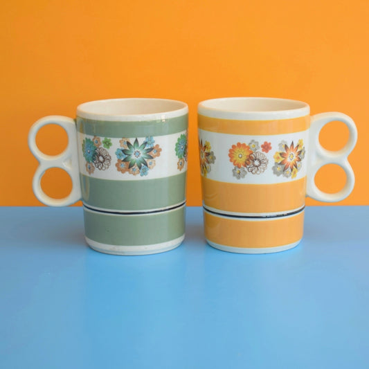 Vintage 1970s Double Finger Mugs - Sadler Flowers - Orange/ Green