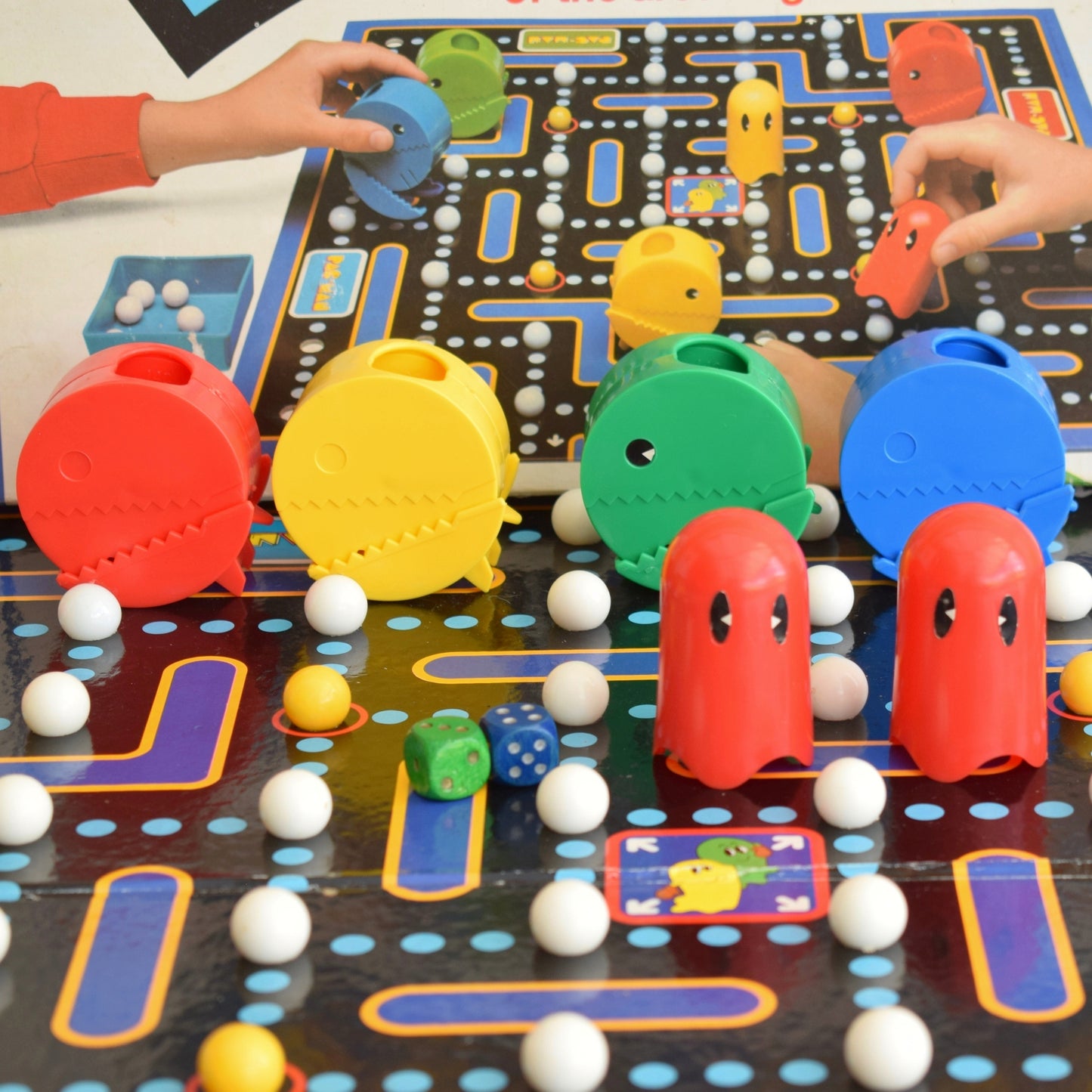 Vintage 1980s Pac Man Game - Great Graphics .