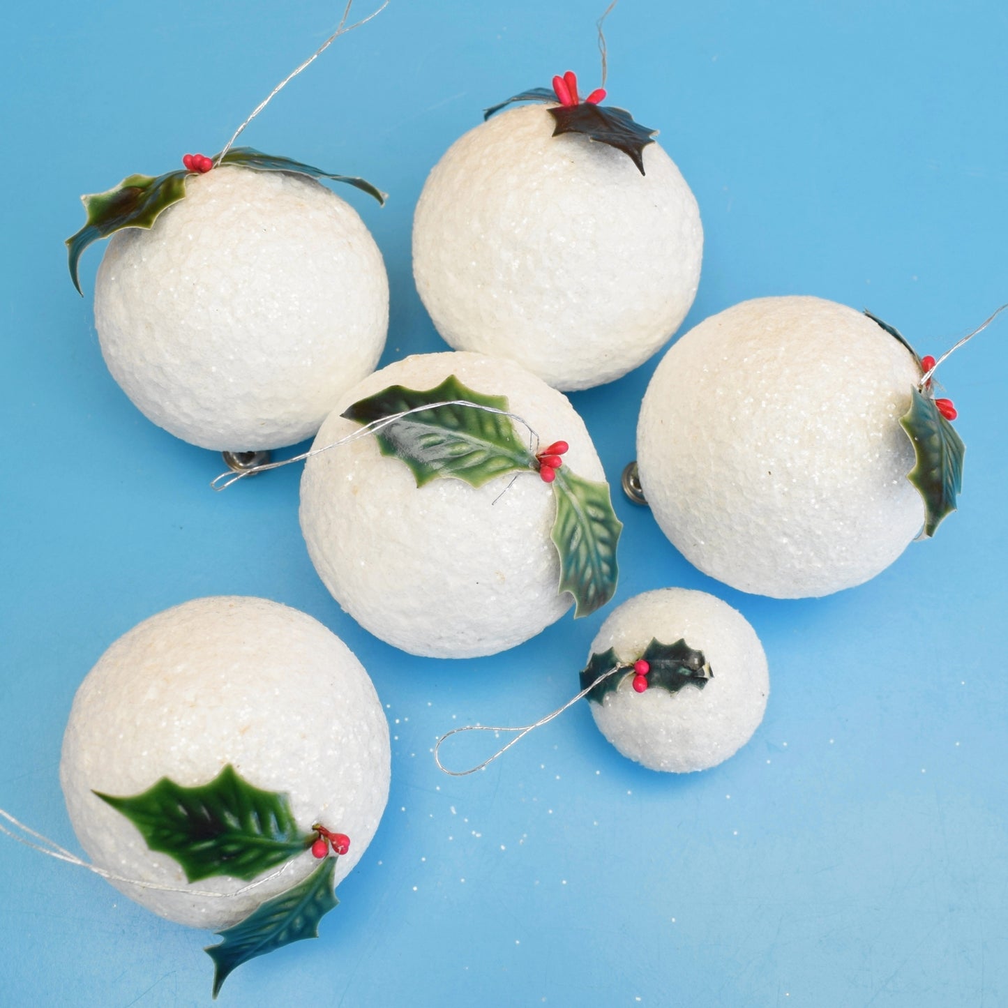 Vintage 1970s Glittery Snowball Christmas Baubles - White x6