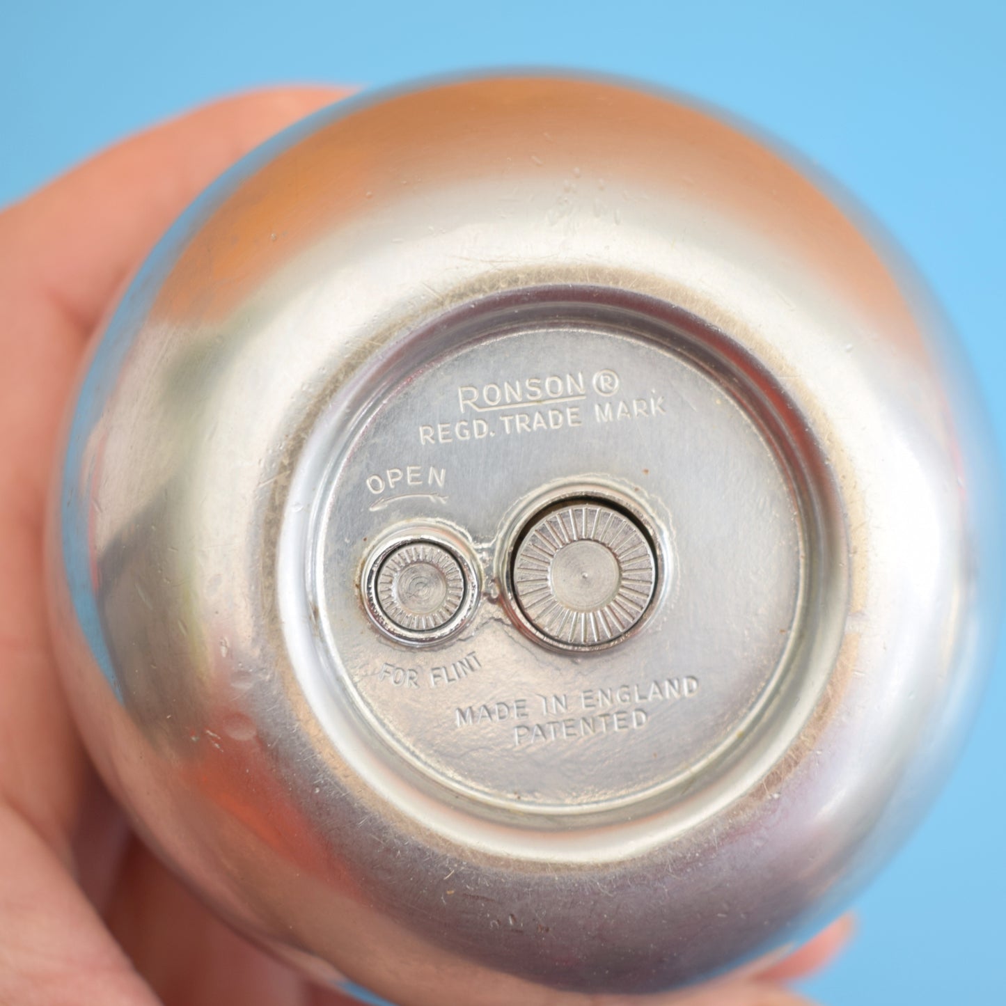 Vintage 1970s Ronson Lighter - Aluminium Orb Style