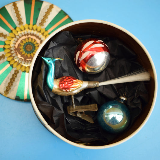 Vintage 1960s Fine Glass Clip On Peacock / Baubles In Tin