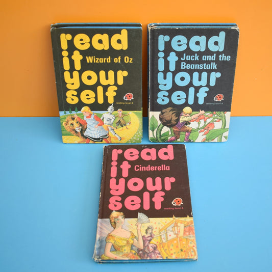 Vintage Ladybird Books - Read It Yourself - Various Levels by Pineapple Retro