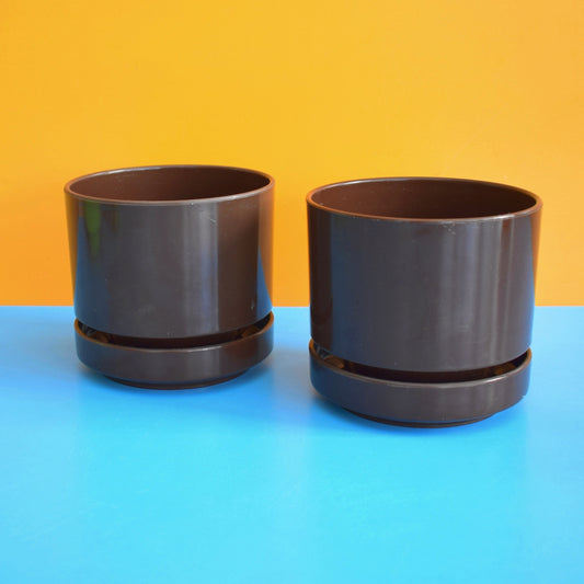 Vintage 1970s Plastic Planter Pair - Ingrid - Brown & Saucers by Vintage