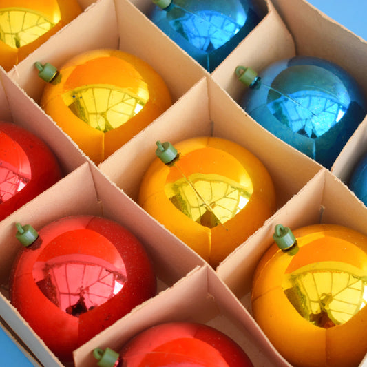 Vintage 1960s Large Plastic Christmas Baubles - Boxed x11 by Pineapple Retro