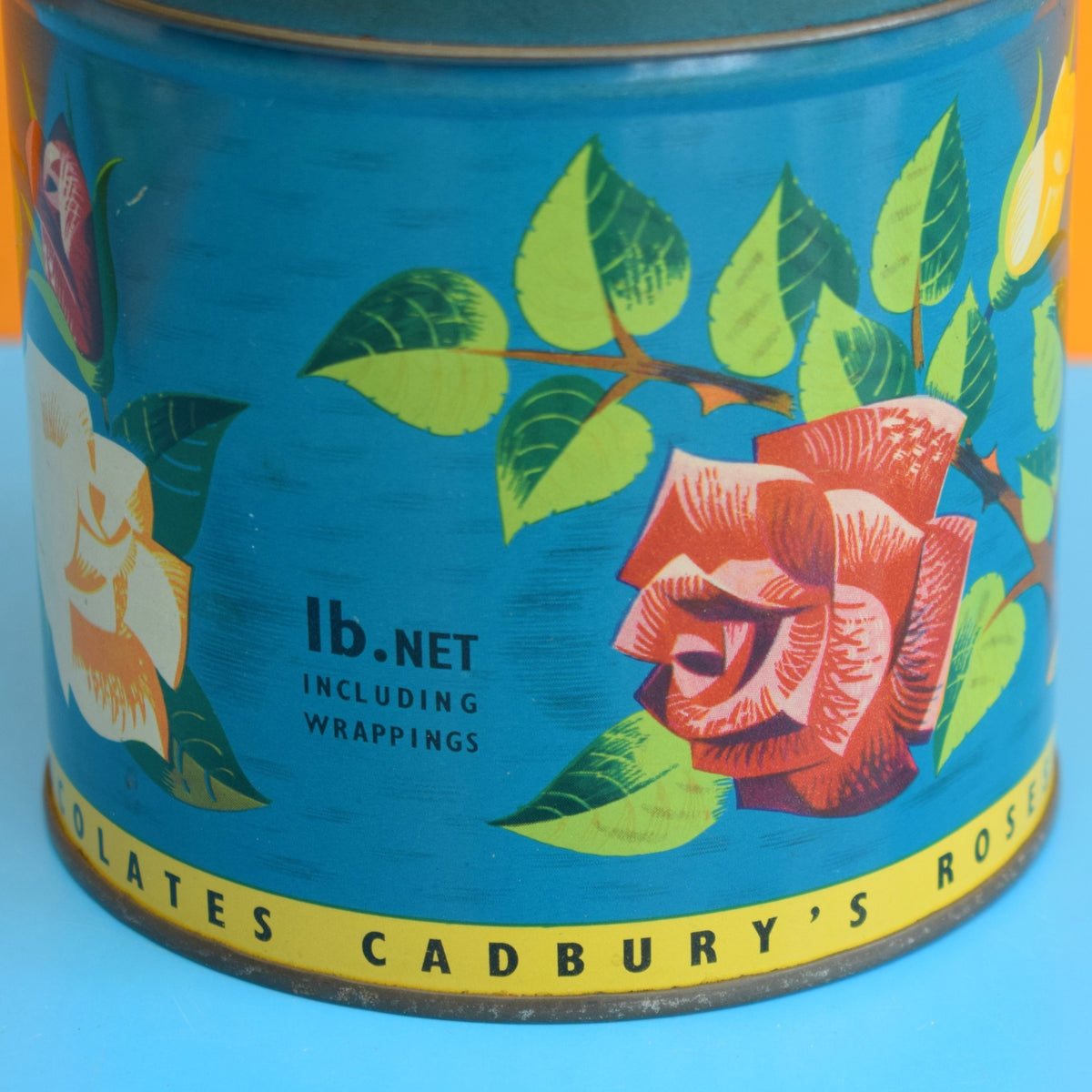 Roses Rtin Vintage 1960s Cadbury's Roses Tin – Pineapple Retro
