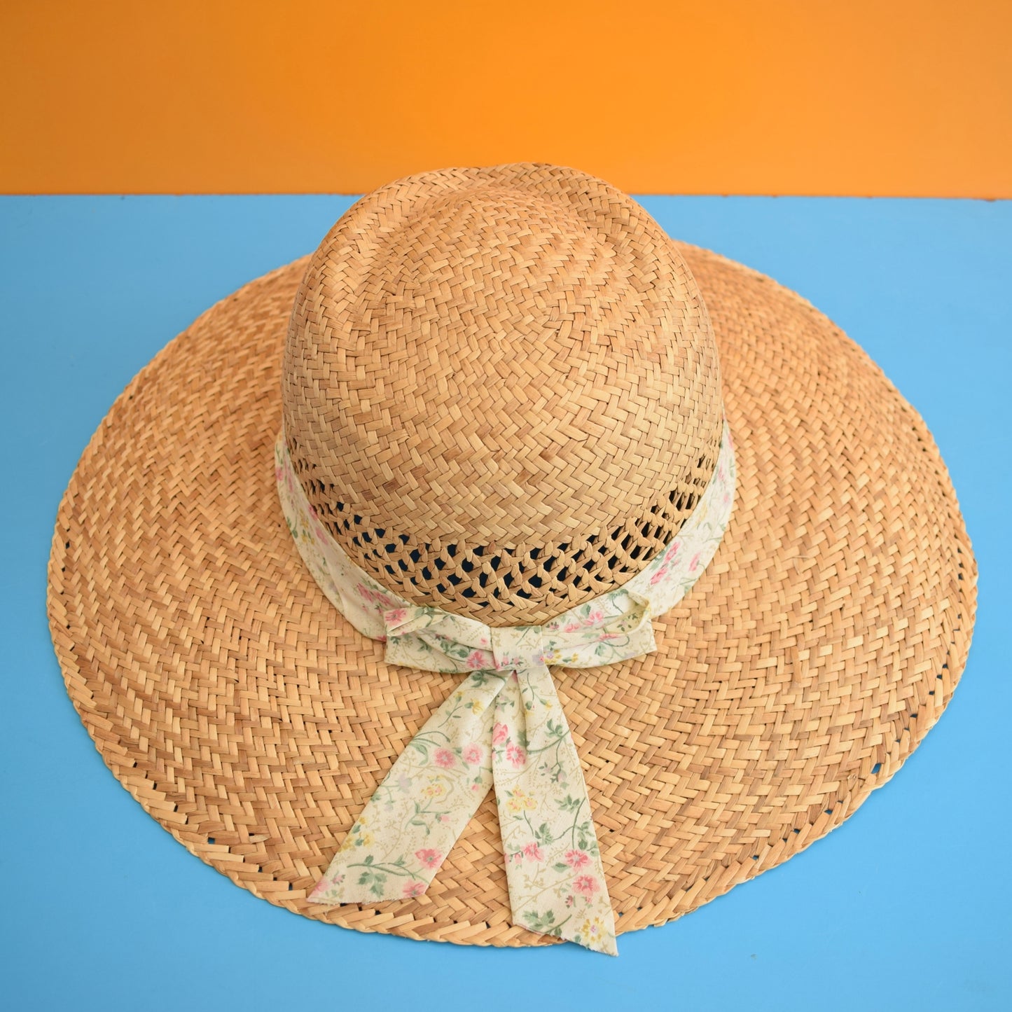 Vintage 1980s Straw Hat - Summer