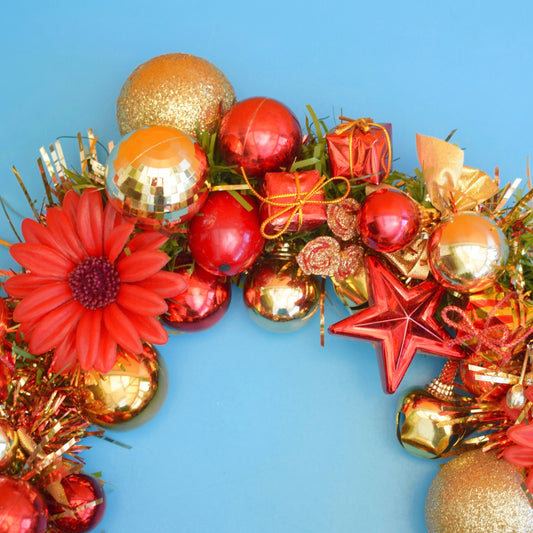 Vintage 1980s Christmas Wreath - Vintage Decorations - Red & Gold by Pineapple Retro