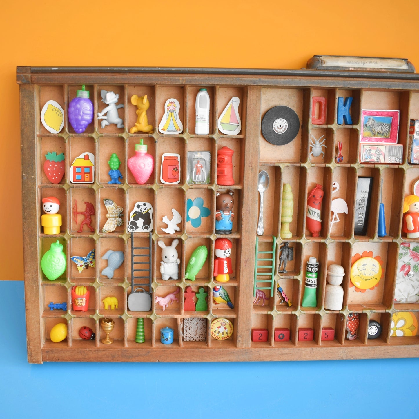 Vintage 1960s Wooden Printers Tray & Contents / Empty