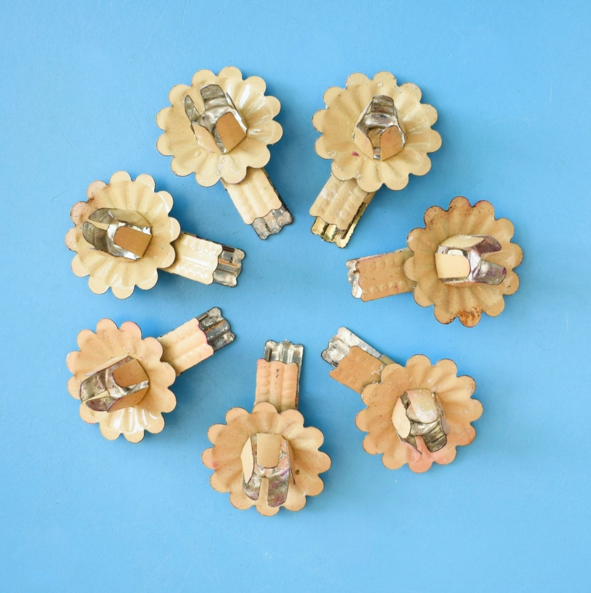 Vintage 1960s Christmas Tree Candle Clips In Tin x19 by Pineapple Retro