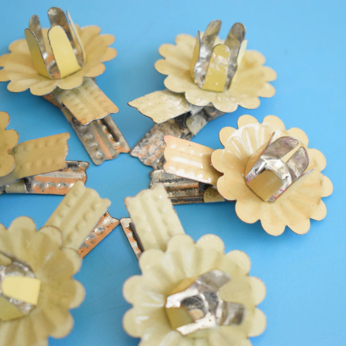 Vintage 1960s Christmas Tree Candle Clips In Tin x19 by Pineapple Retro