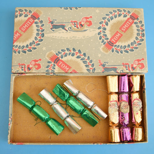 Vintage 1950s Small Christmas Tree Crackers - Boxed x7 by Pineapple Retro