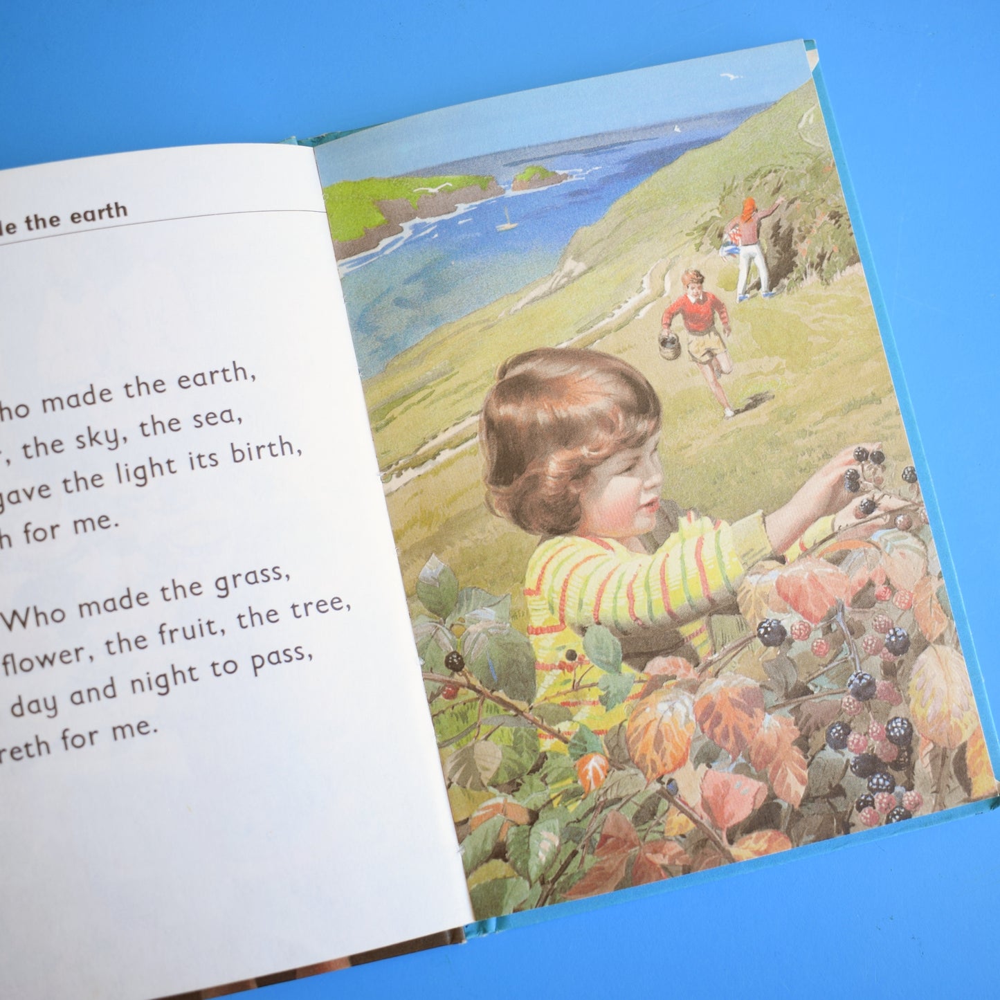 Vintage 1960s Ladybird Book - Hymns & Songs
