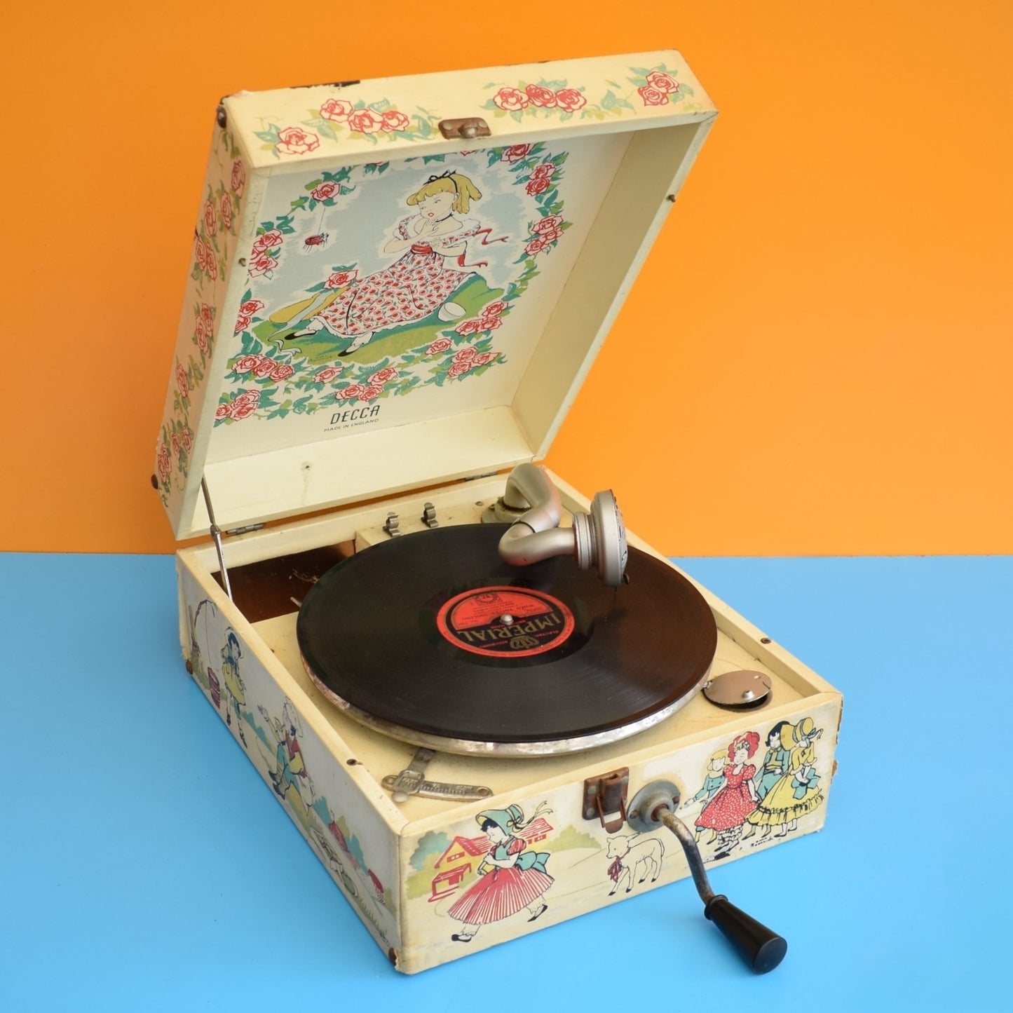 Vintage 1950s Gramophone - Little Miss Muffet Design - Decca