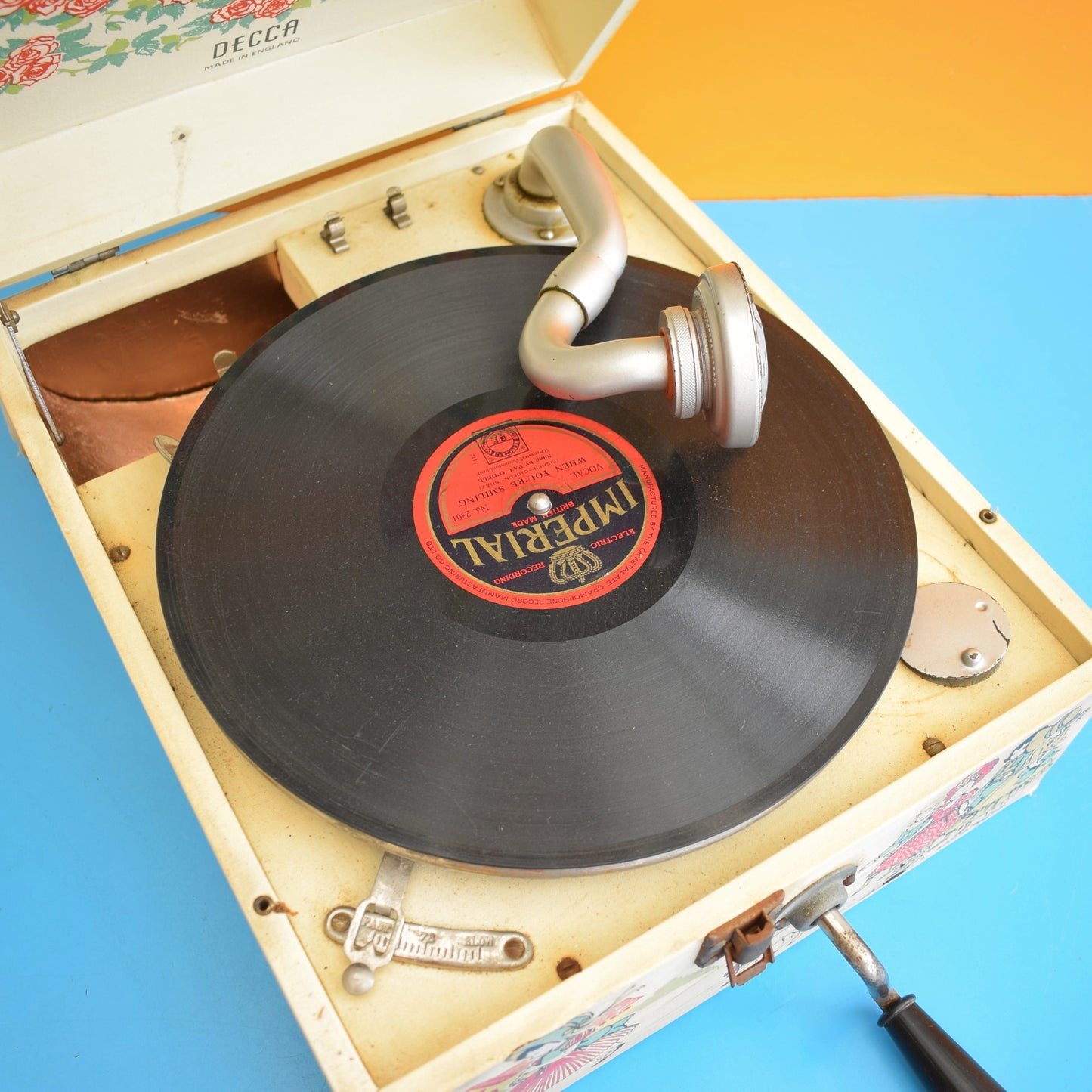 Vintage 1950s Gramophone - Little Miss Muffet Design - Decca