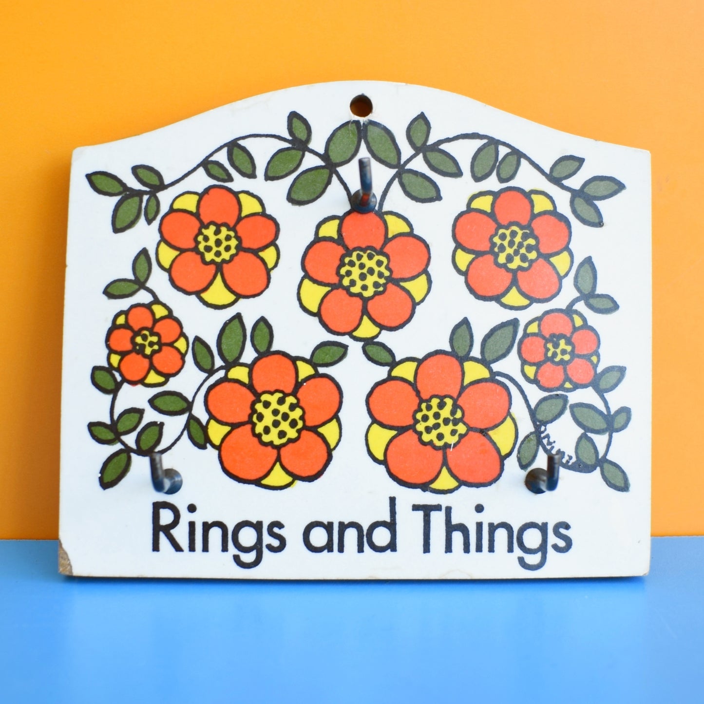 Vintage 1970s Flower Power Rings & Things Hooks - Taunton Vale - Orange
