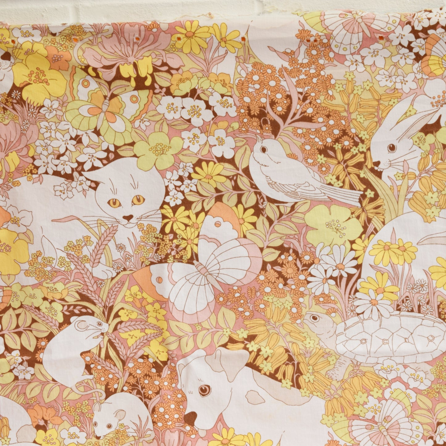 Vintage 1960s Sanderson Fabric - Spot And Friends