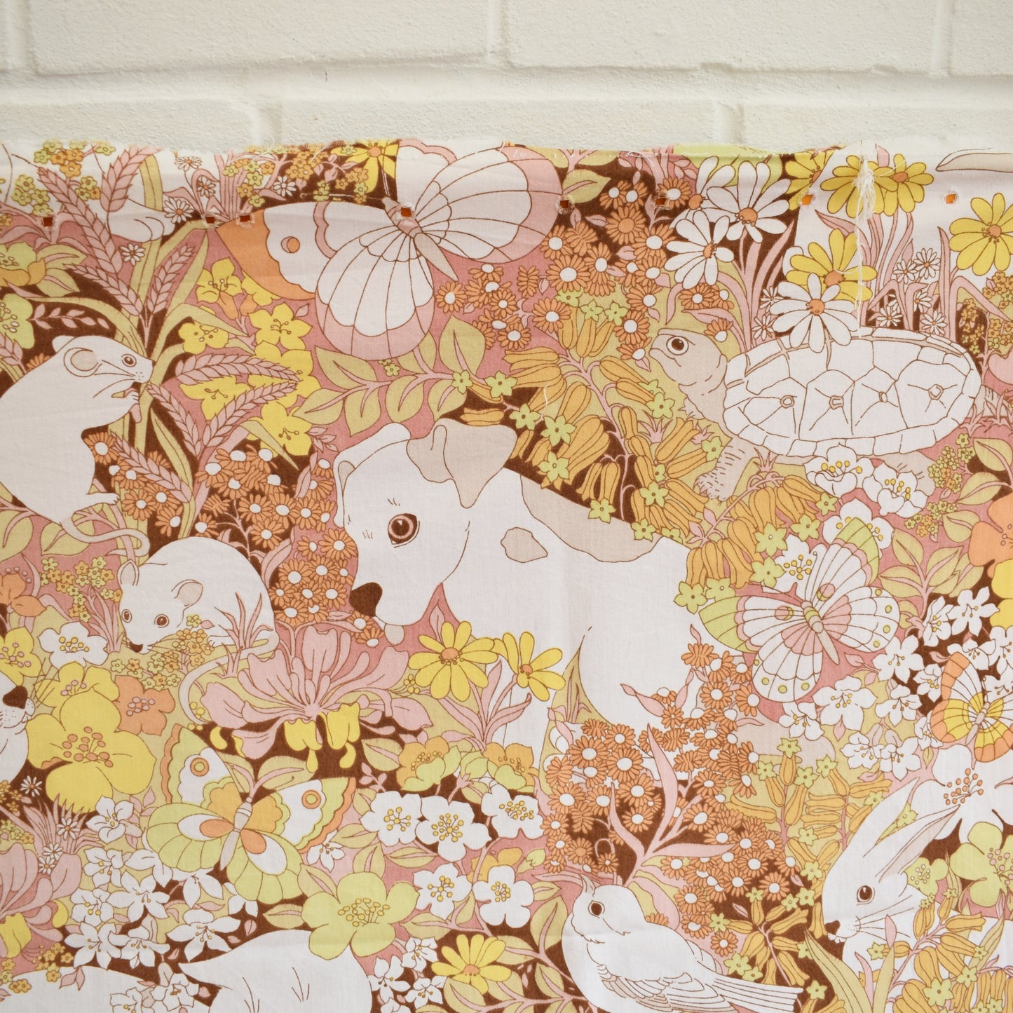 Vintage 1960s Sanderson Fabric - Spot And Friends