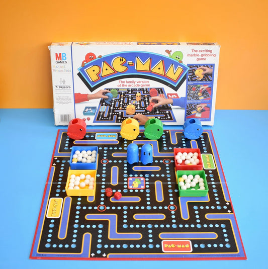 Vintage 1980s Pac Man Game - Great Graphics .. by Pineapple Retro