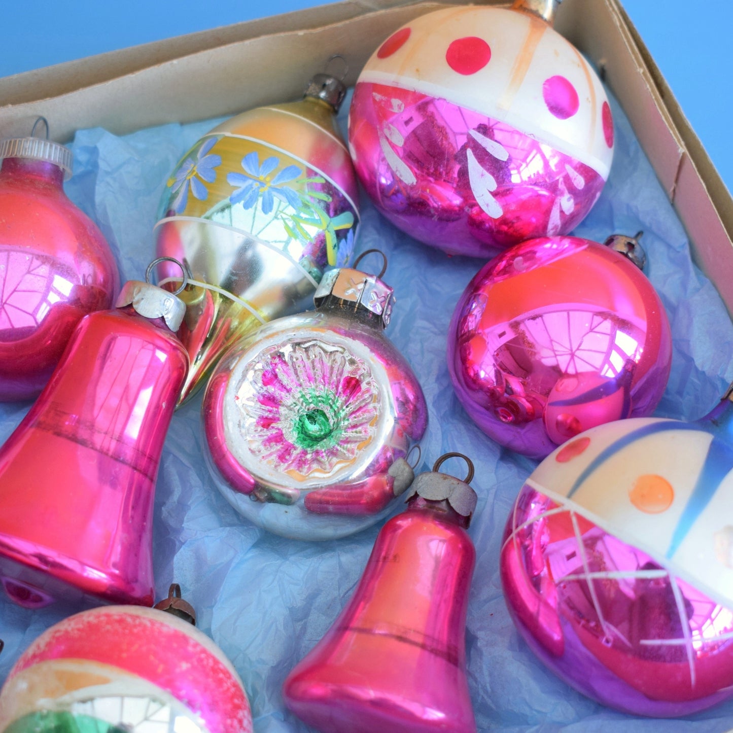 Vintage 1960s Glass Christmas Baubles - Boxed Medium- Pink/ Blue