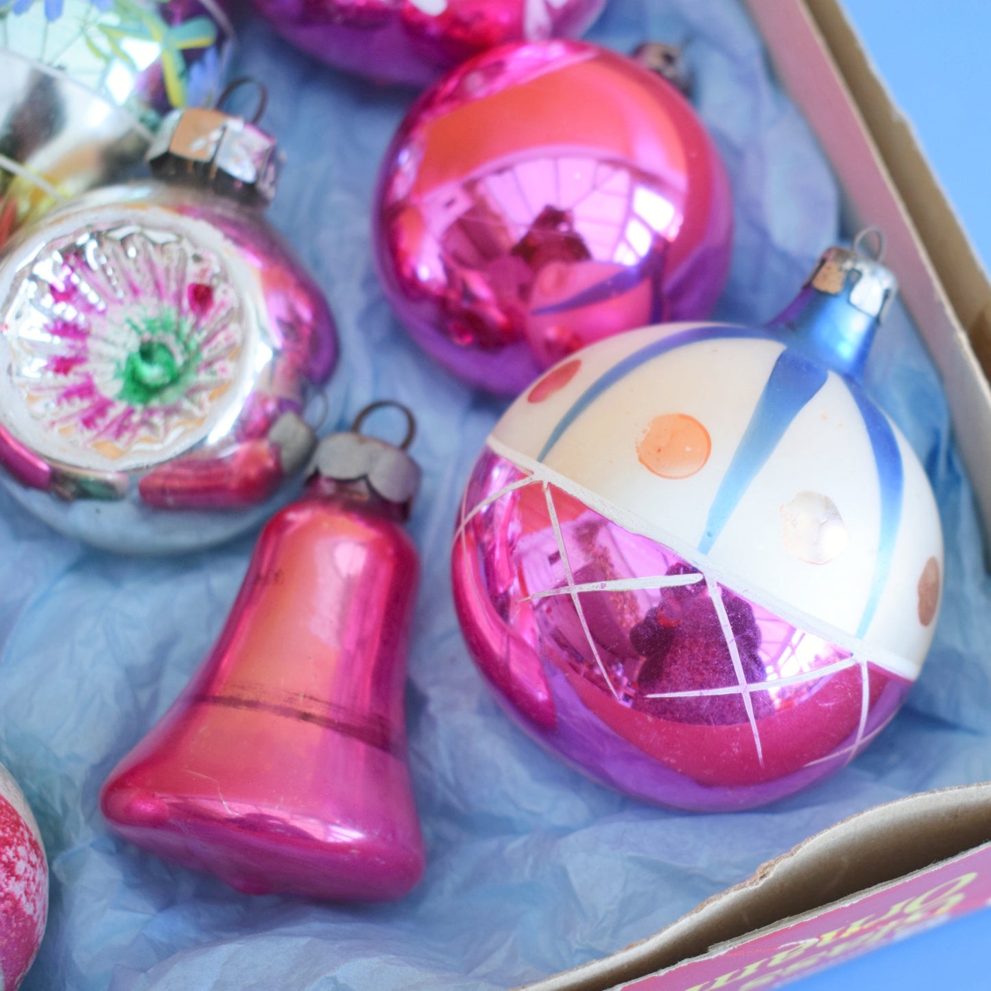 Vintage 1960s Glass Christmas Baubles - Boxed Medium- Pink/ Blue