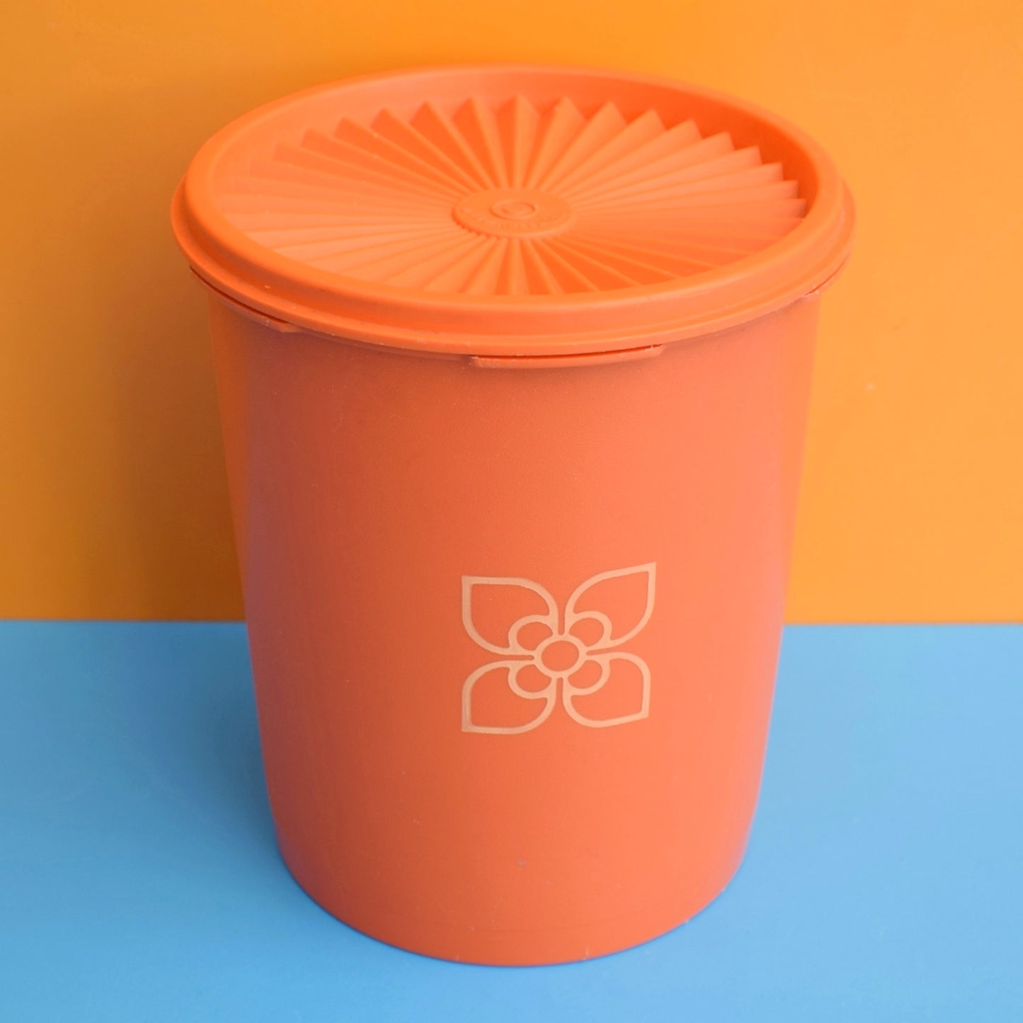 Vintage 1970s Tupperware Selection Of Containers - Rust / Yellow /Cream