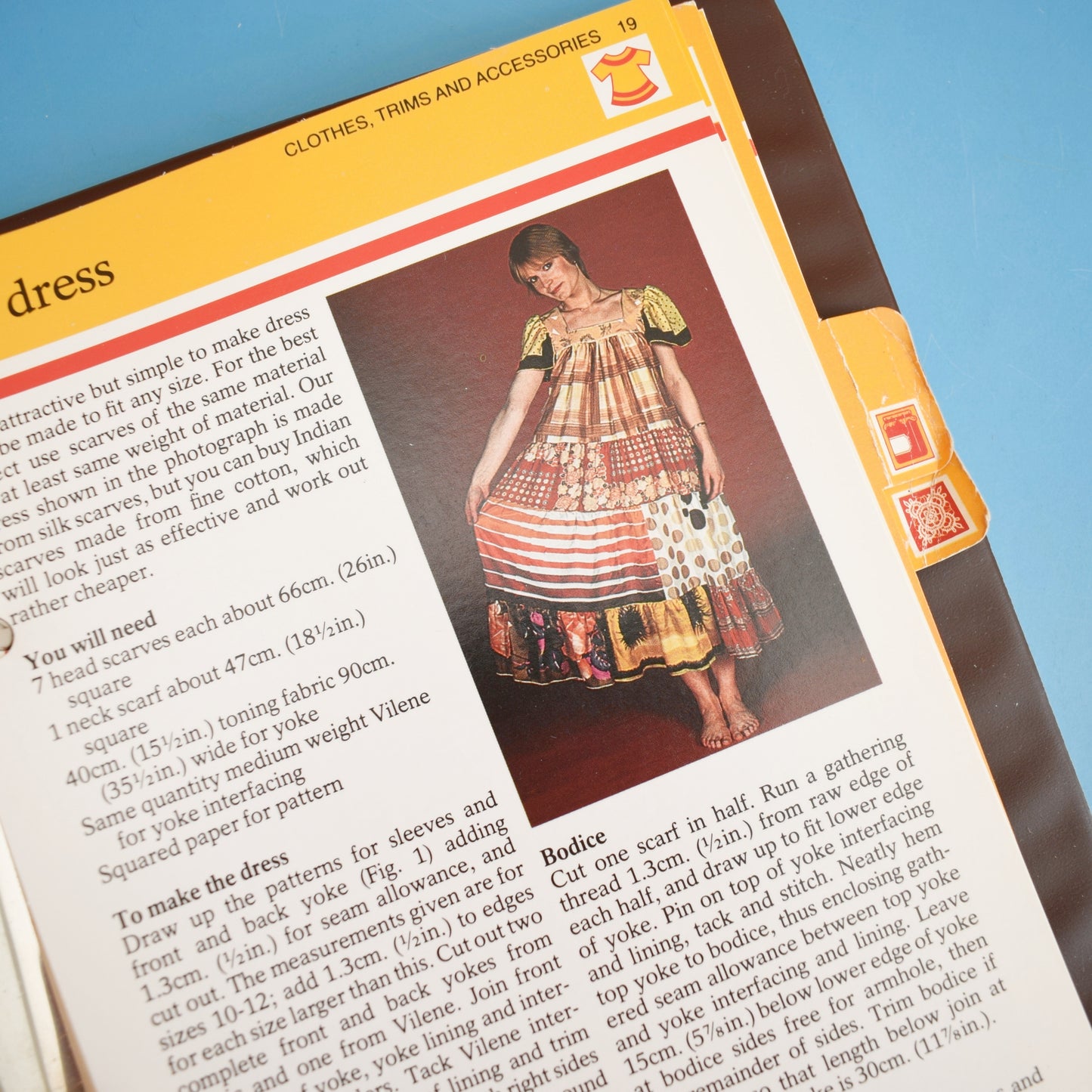 Vintage 1970s Odhams Home Handicrafts Folder