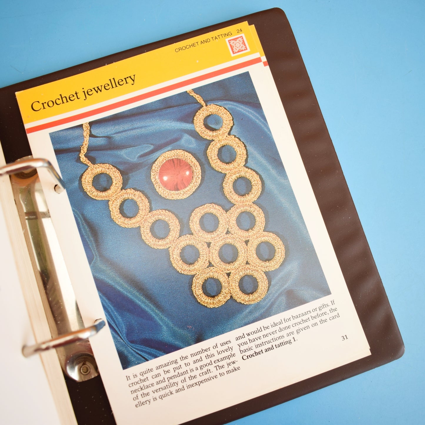 Vintage 1970s Odhams Home Handicrafts Folder