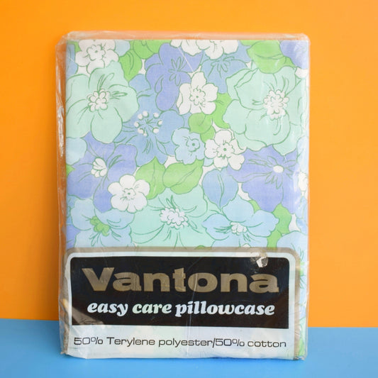 Vintage 1970s Single Pillowcase - Yellow Roses / Blue & Green Flowers