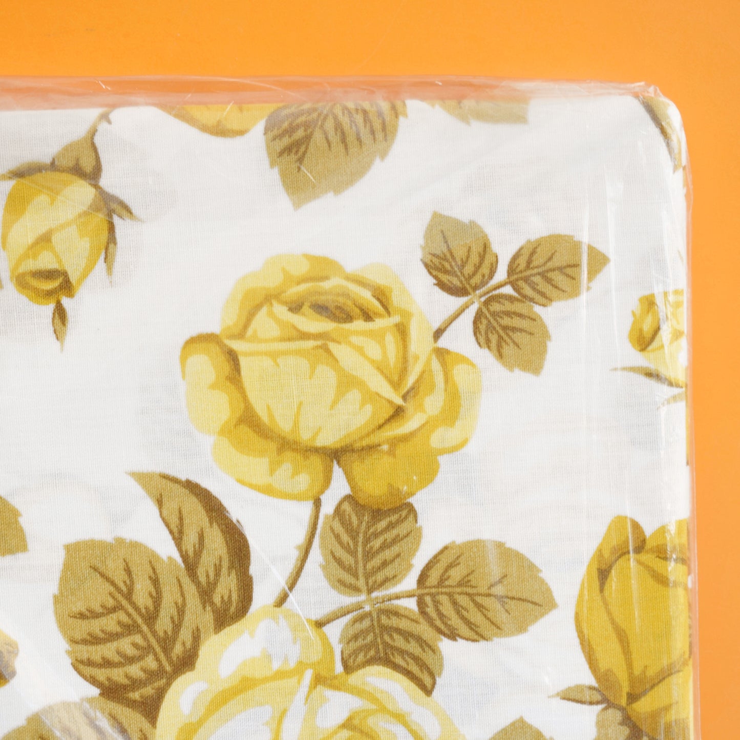 Vintage 1970s Single Pillowcase - Yellow Roses / Blue & Green Flowers