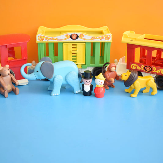 Vintage 1970s Fisher Price - Circus Train & Animals.