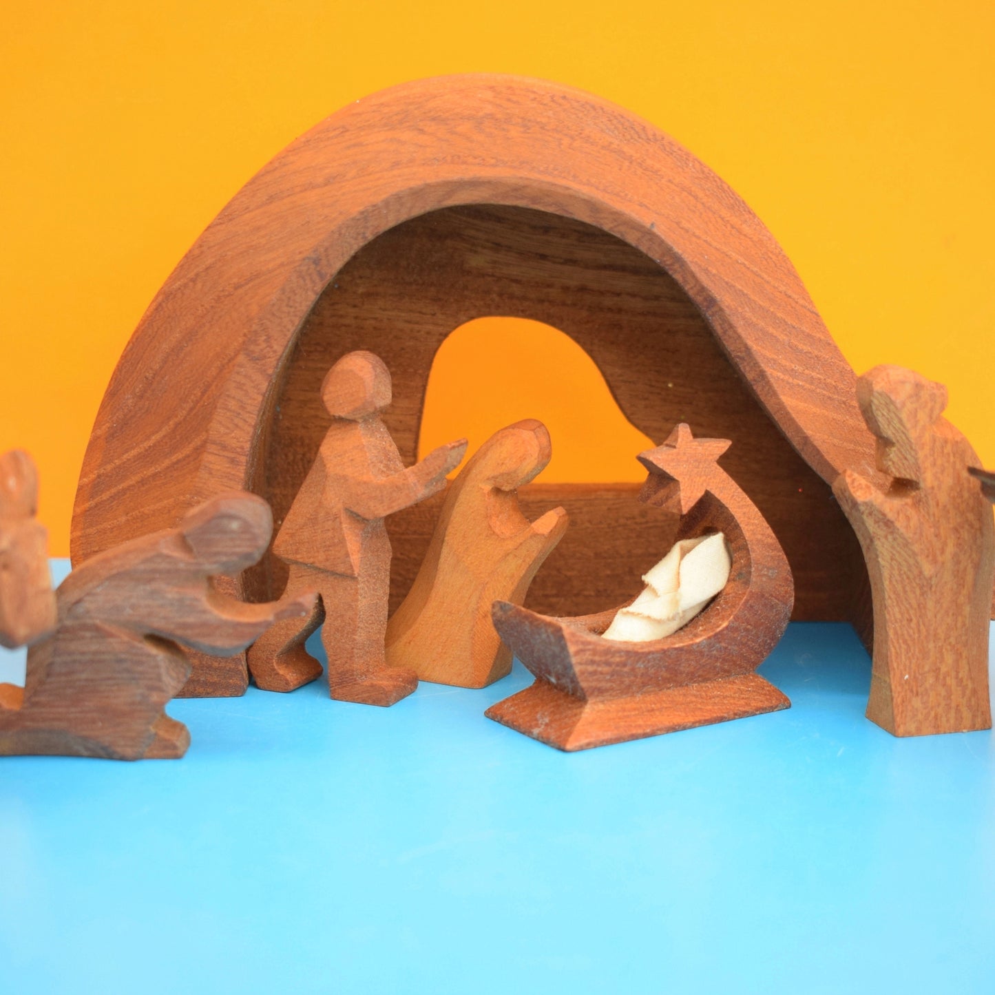 Vintage 1970s Wooden Stylised Nativity Set- Woodpecker Toys - Christmas