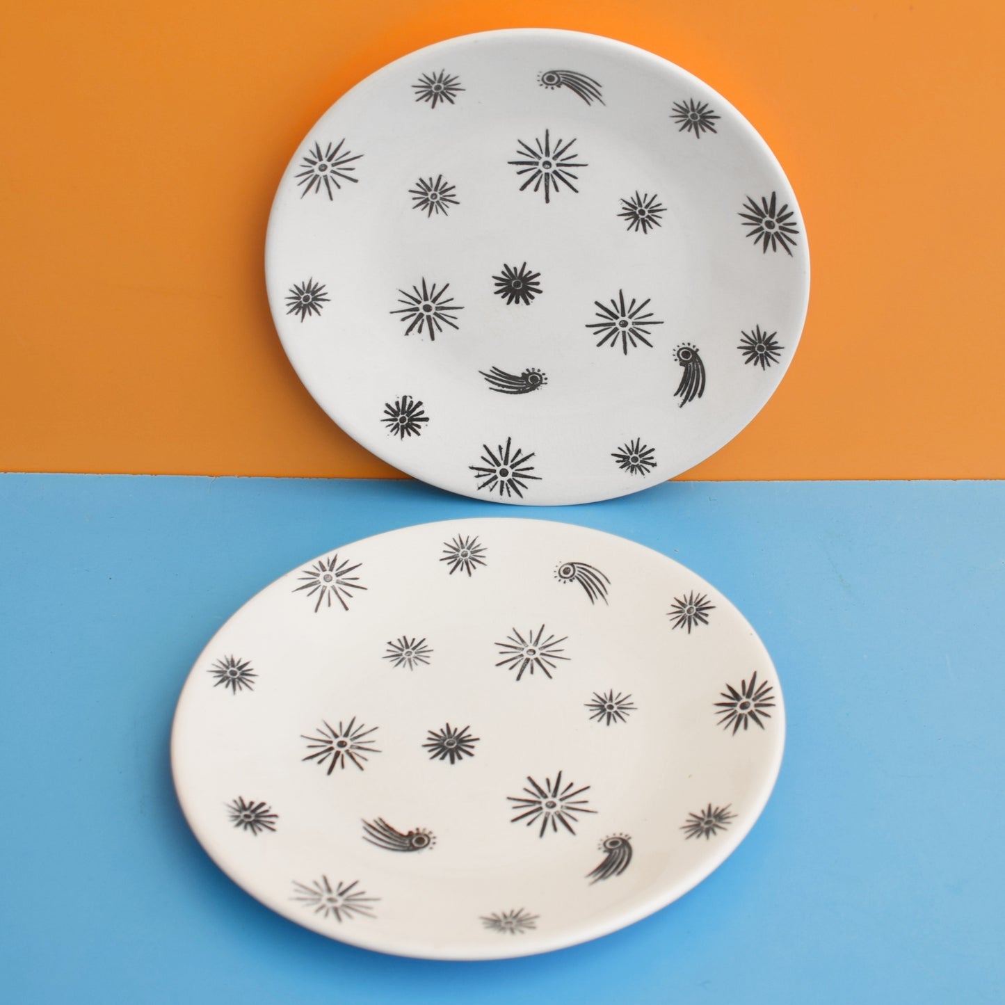Vintage 1960s Washington Pottery Tea Plates - Astro x2