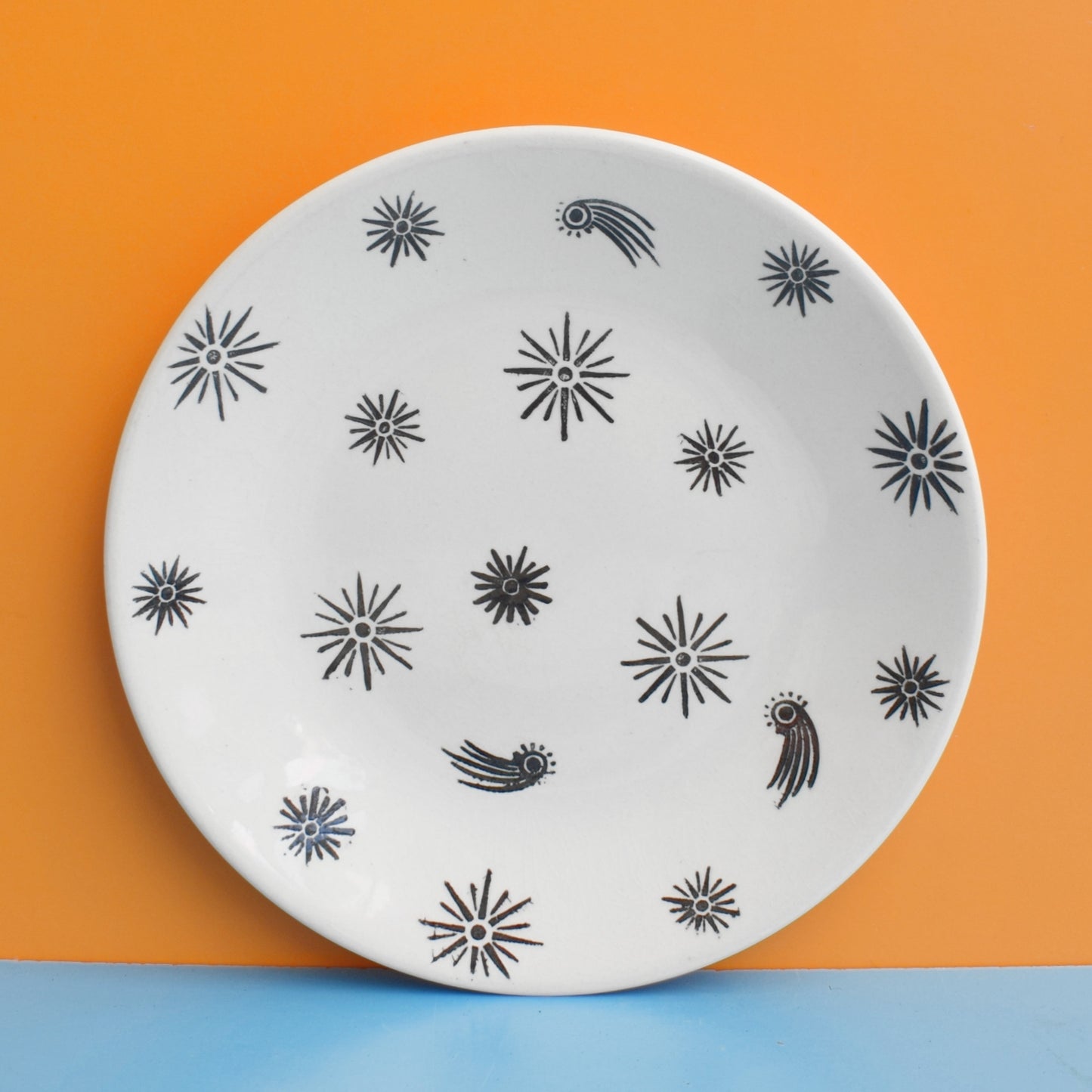 Vintage 1960s Washington Pottery Tea Plates - Astro x2