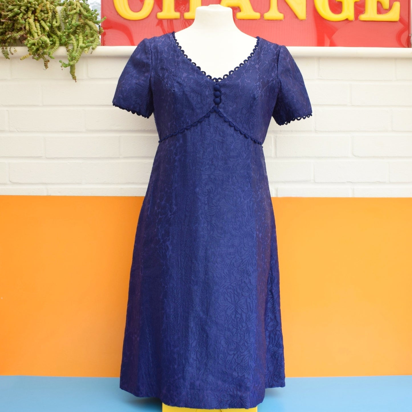 Vintage 1960s Shift Dress - Berkertex Size 12/14 - Royal Blue