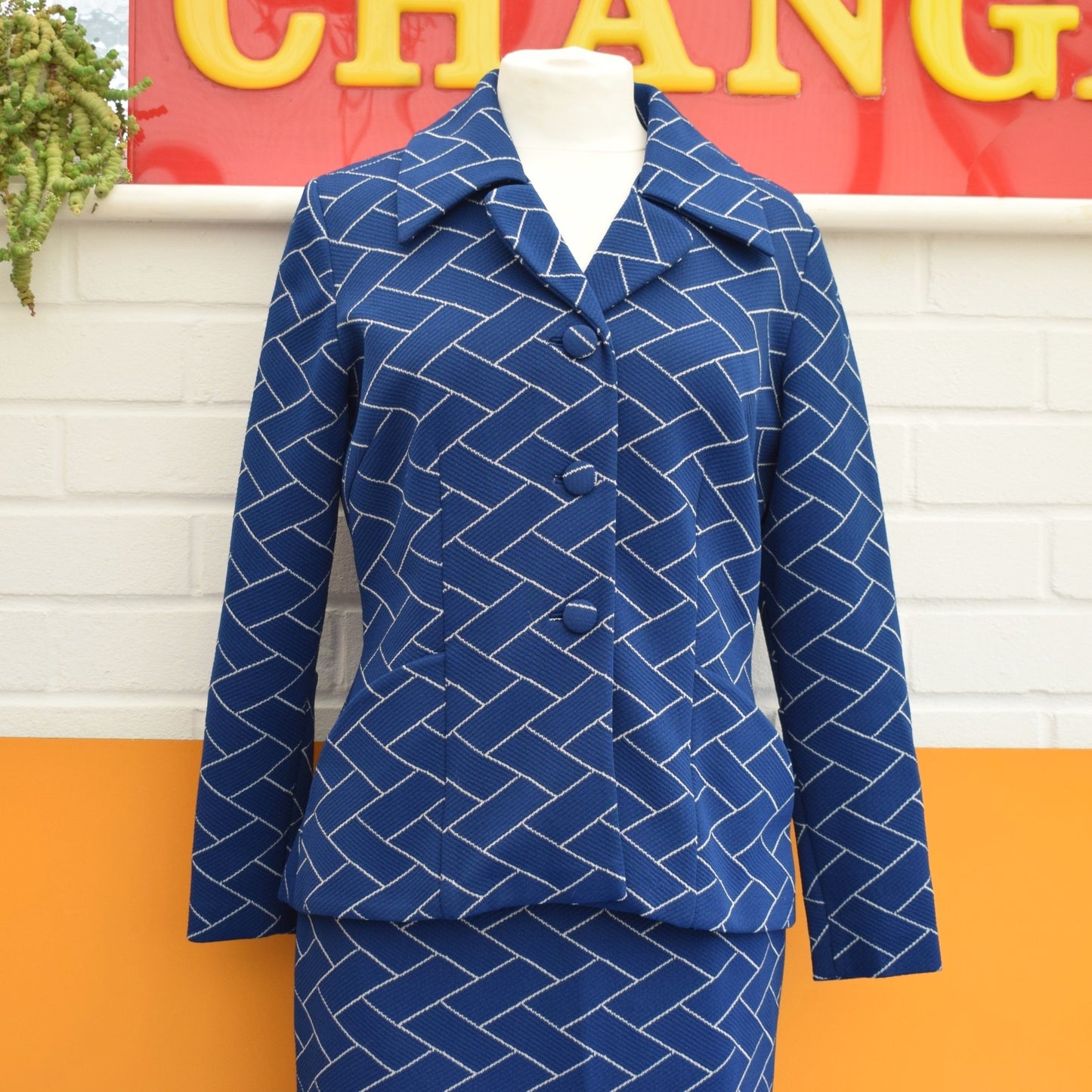Vintage 1960s Suit - Jacket & Skirt - Blue Geometric - Size 12-14